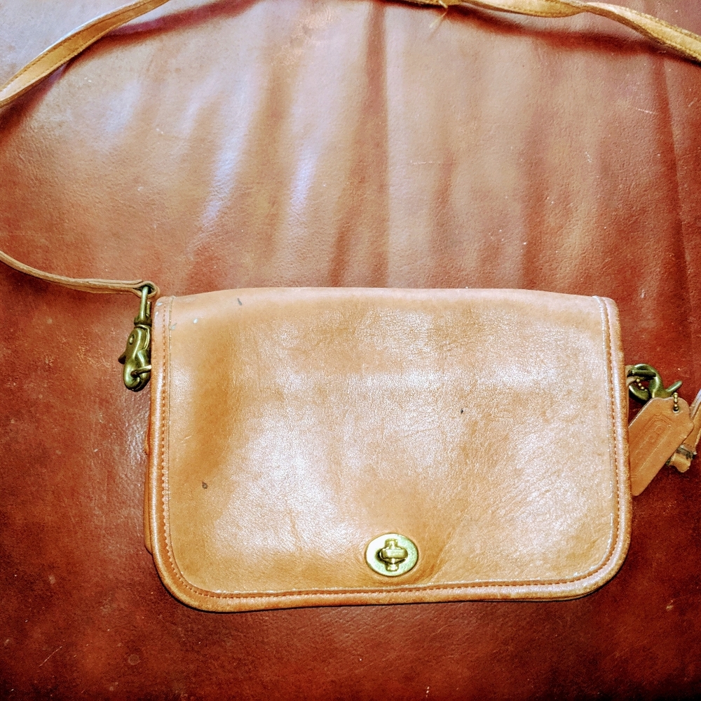 Coach smaller clutch carry purse